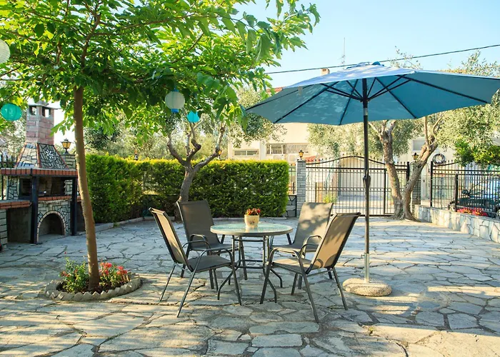 Irene Apartman Pefkohóri